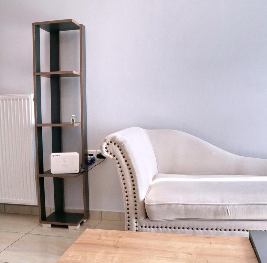 Aroma Rent House 2 Apartment Mytilene Bagian luar foto